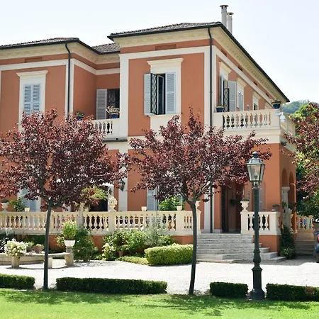 Alfredo Bed & Breakfast Silvi Marina